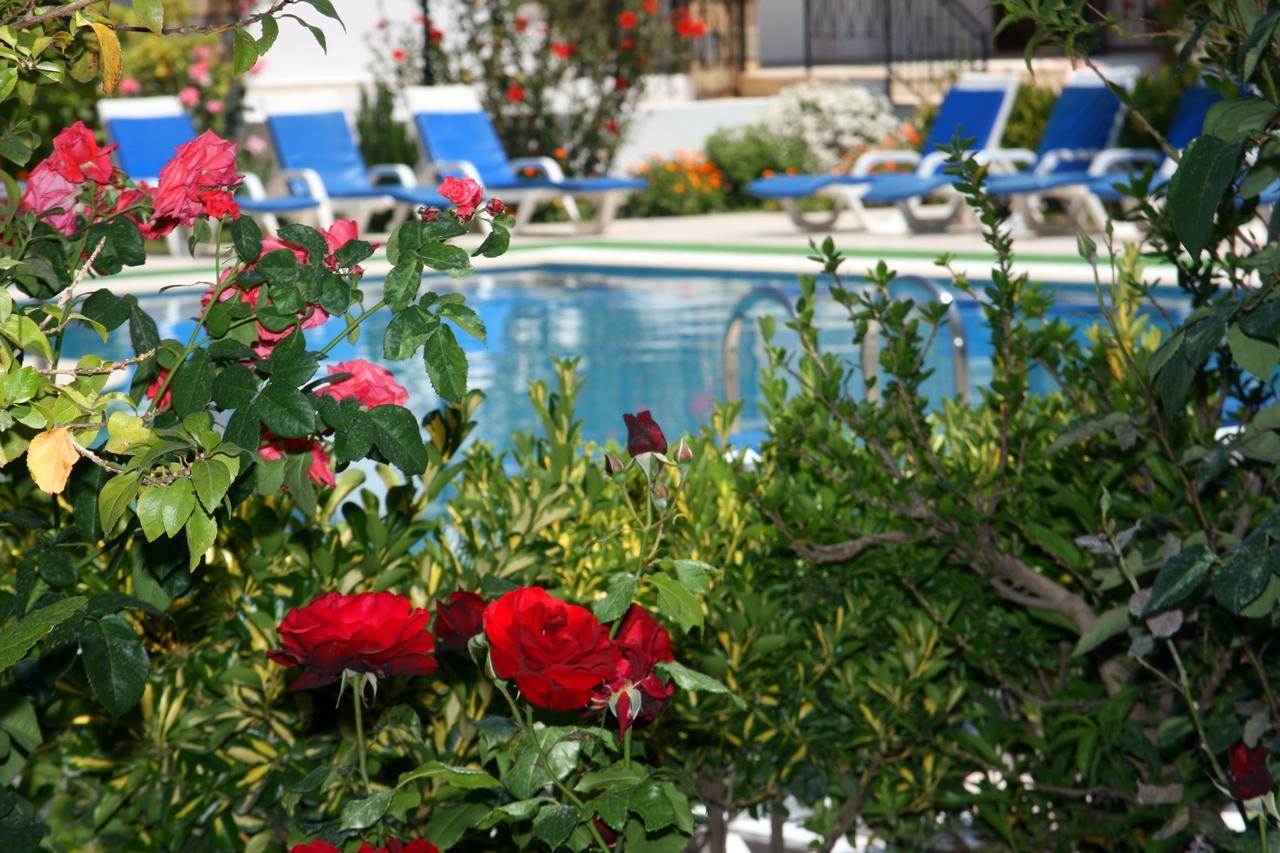 גומבט Agar Apart Hotel מראה חיצוני תמונה