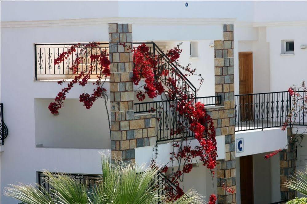 גומבט Agar Apart Hotel מראה חיצוני תמונה